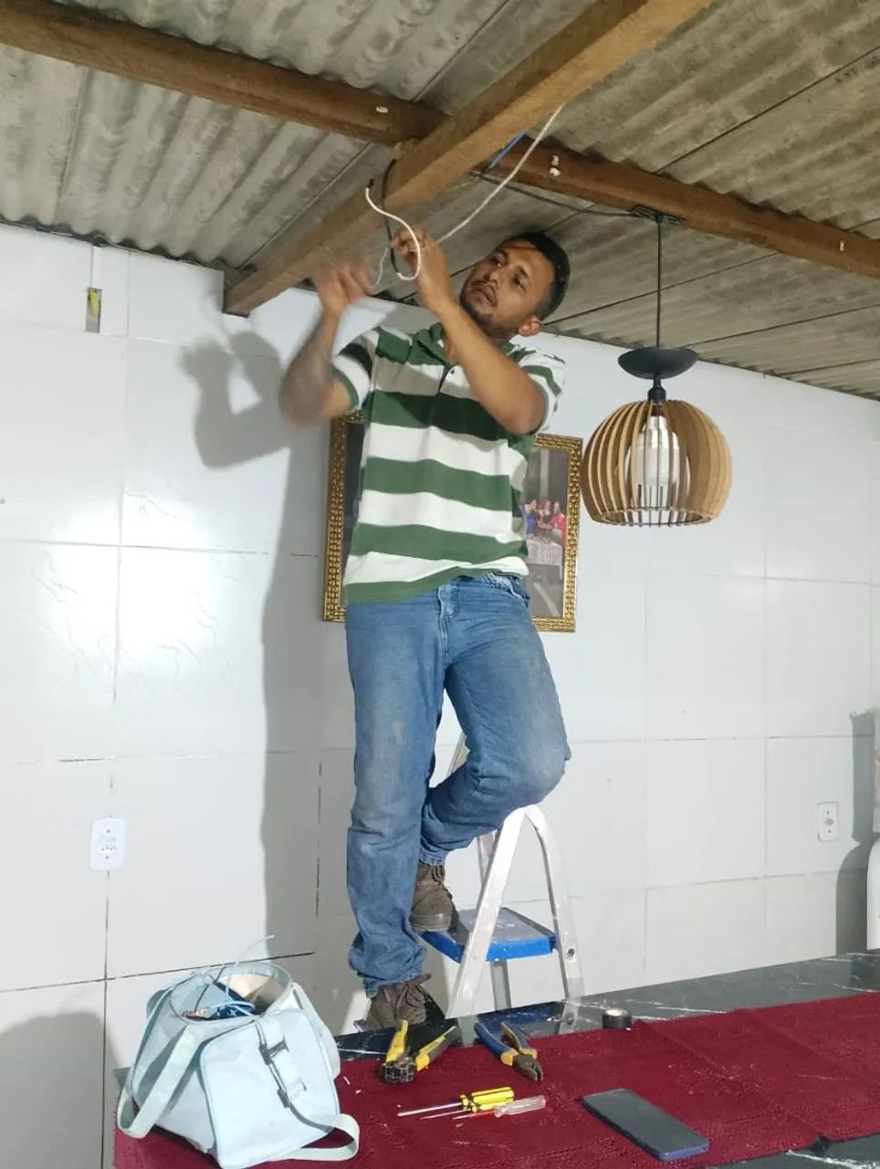 Instalações e reparos elétricos prediais e residencial. - Foto 3