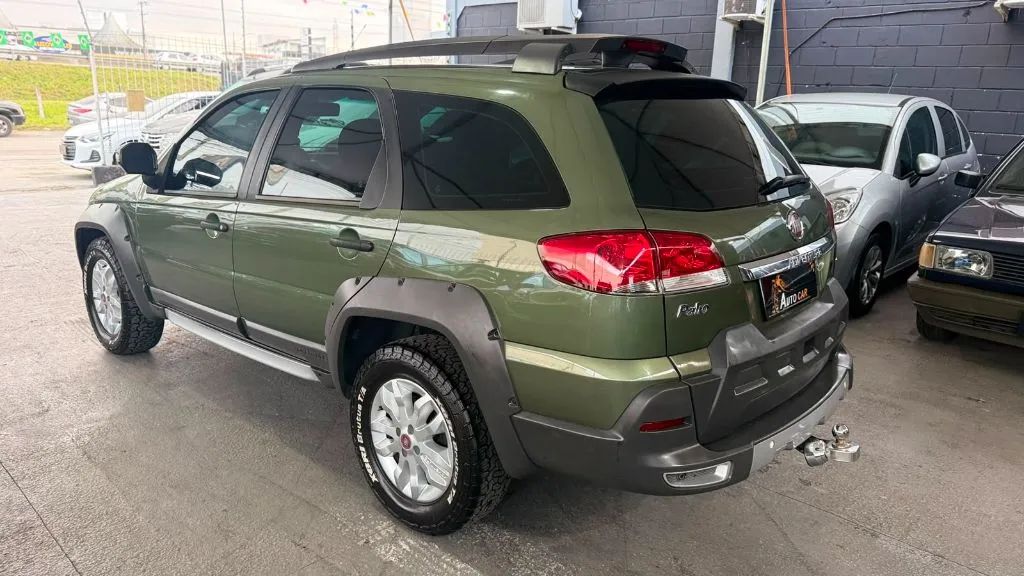 Fiat Palio Weekend Adventure Locker 1.8 Flex 2014 - Foto 2