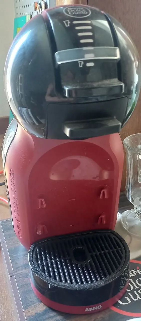 Maquina cafe Dolce Gusto Semi nova R$ 250 - Foto 4