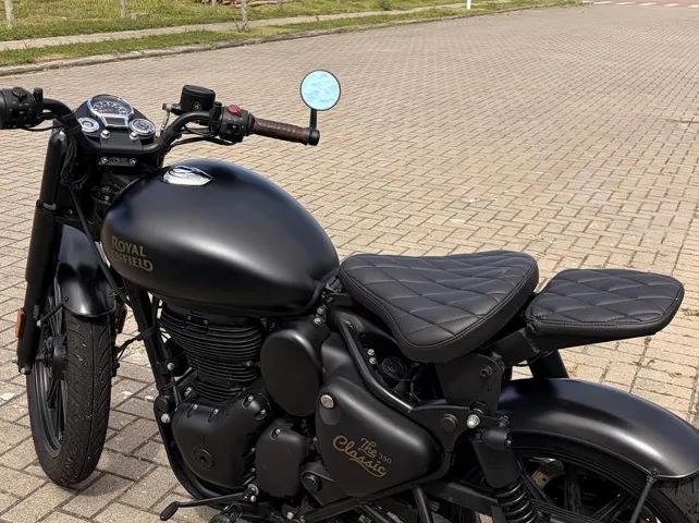 ROYAL ENFIELD CLASSIC 350 Customizada - Foto 5