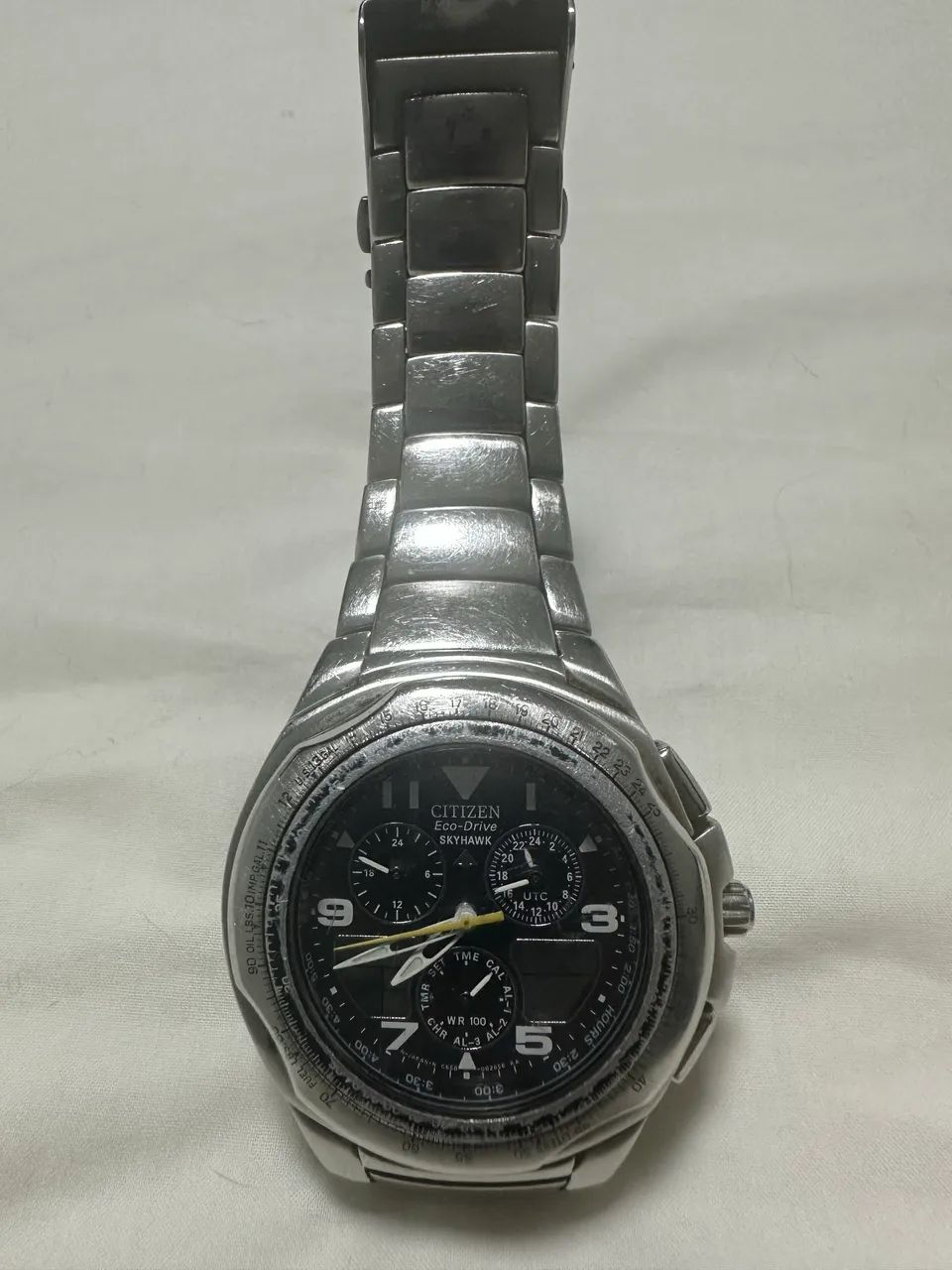 Relógio Citizen Skyhawk Ecodrive