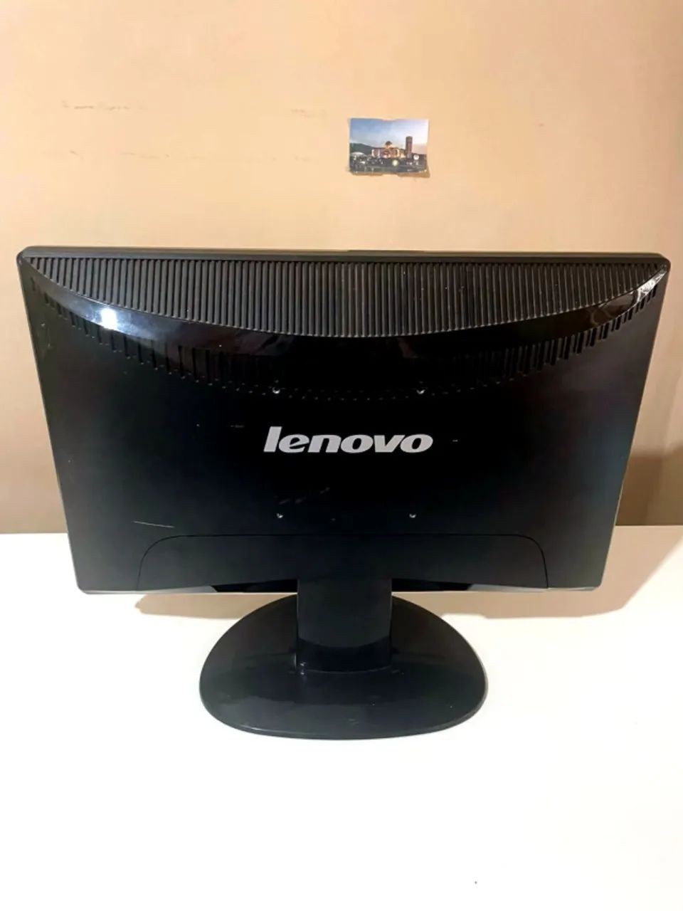 MONITOR LENOVO D1960WA 19" - USADO, FUNCIONANDO PERFEITAMENTE - Foto 4