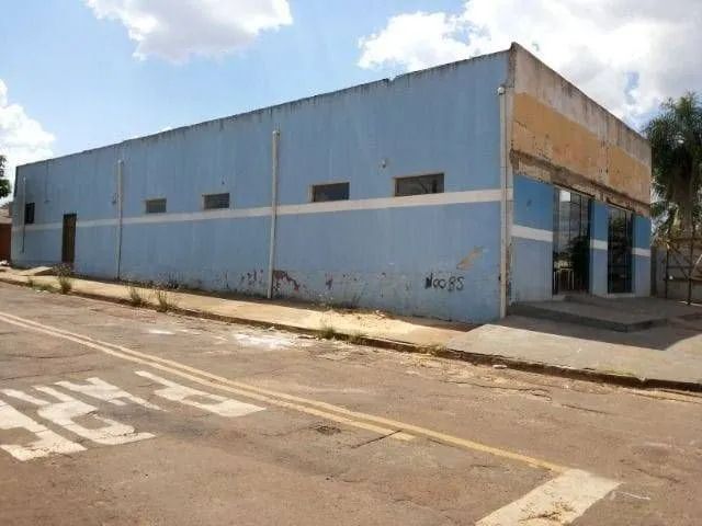 SALÃO COMERCIAL NO BAIRRO GUANANDI - Foto 3