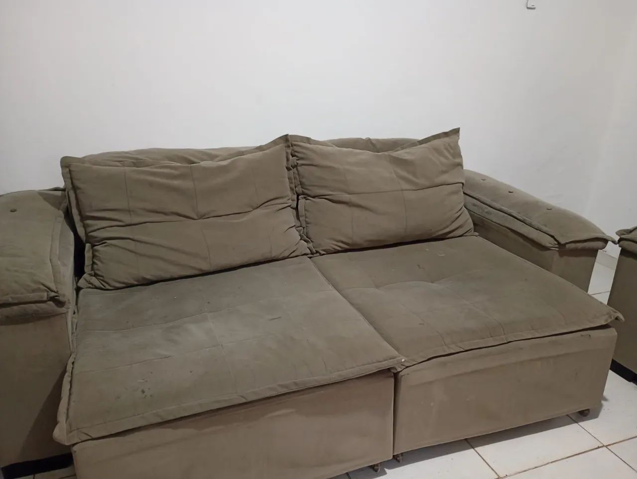 Conjunto de sofá 2 e 3 lugares 850,00 - Foto 4
