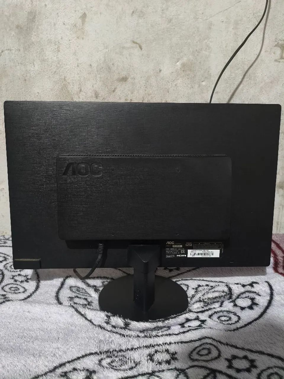 Monitor AOC 18.5" LED (HDMI / VGA) - Perfeito Estado - Foto 5