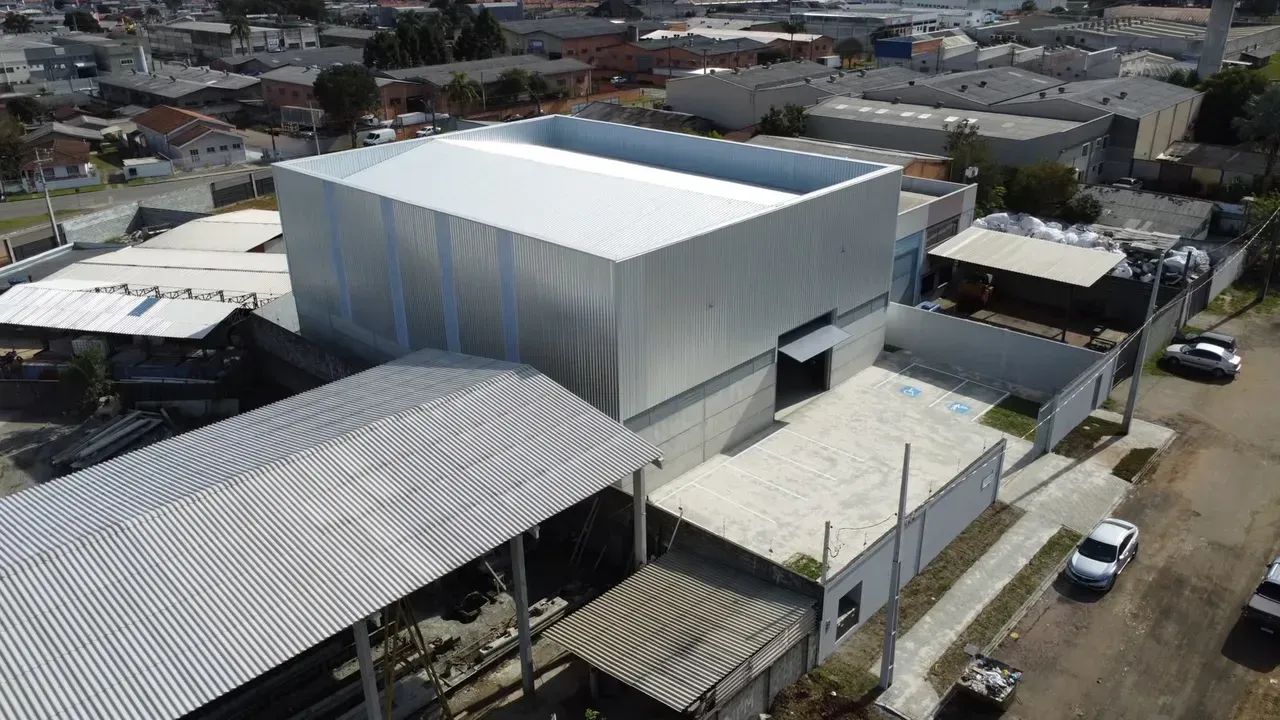 Barracão Industrial com 677,00m², no Mauá em Colombo/PR - Foto 3