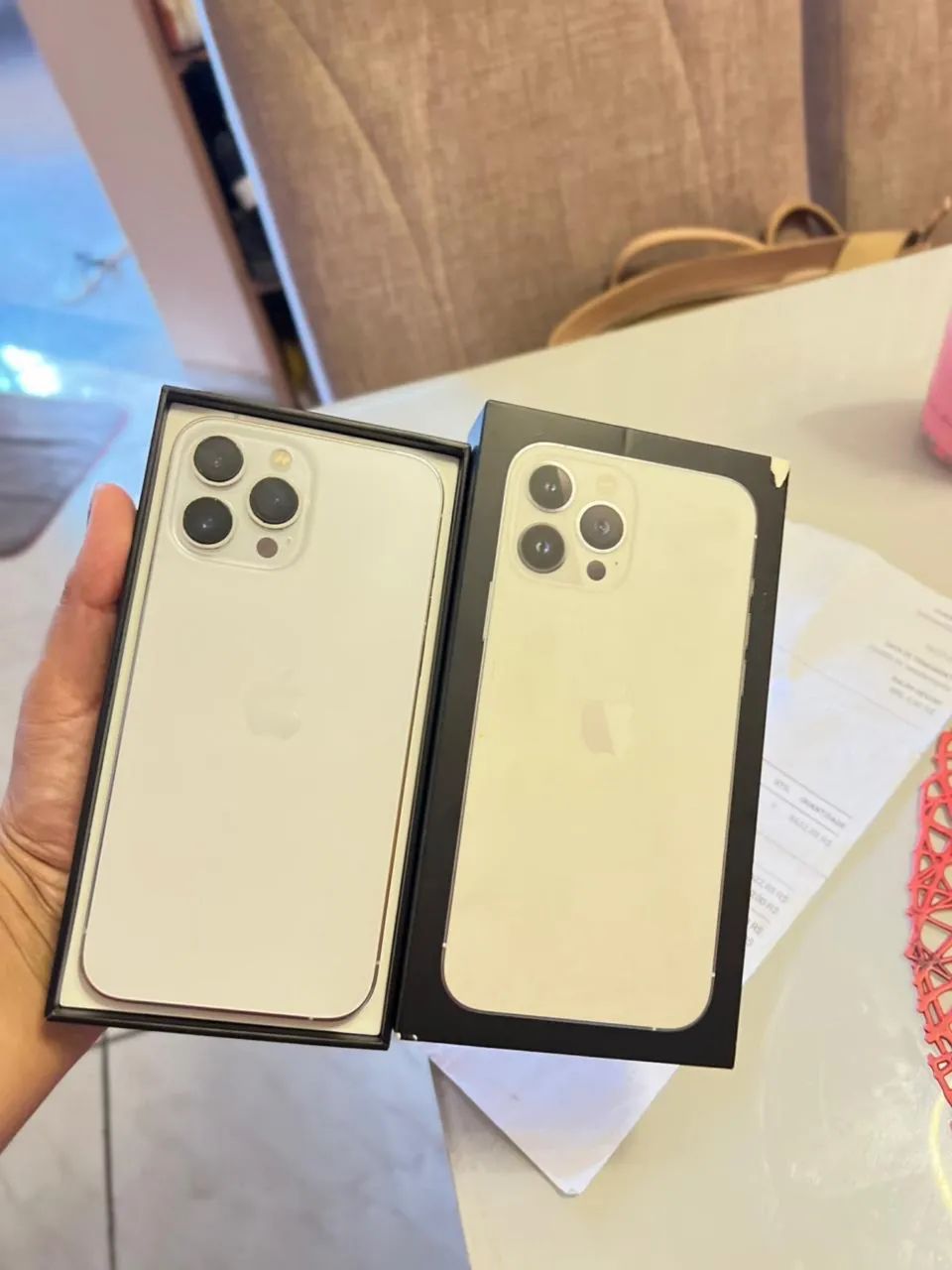 iPhone 13 Pro Max 256GB com NF única dona. Aceito cartão