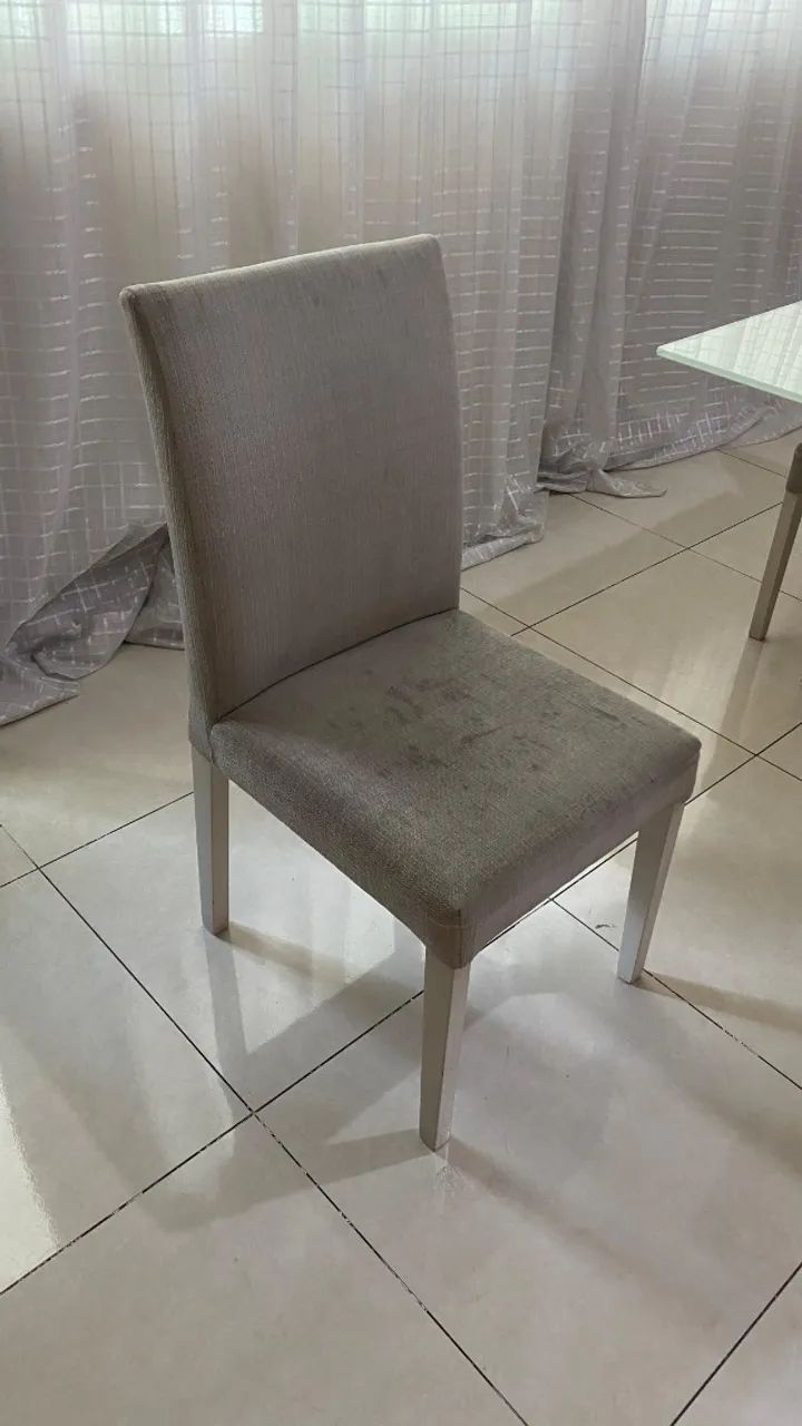 Mesa de jantar quadrada - 1x1 m + 4 Cadeiras - Foto 3