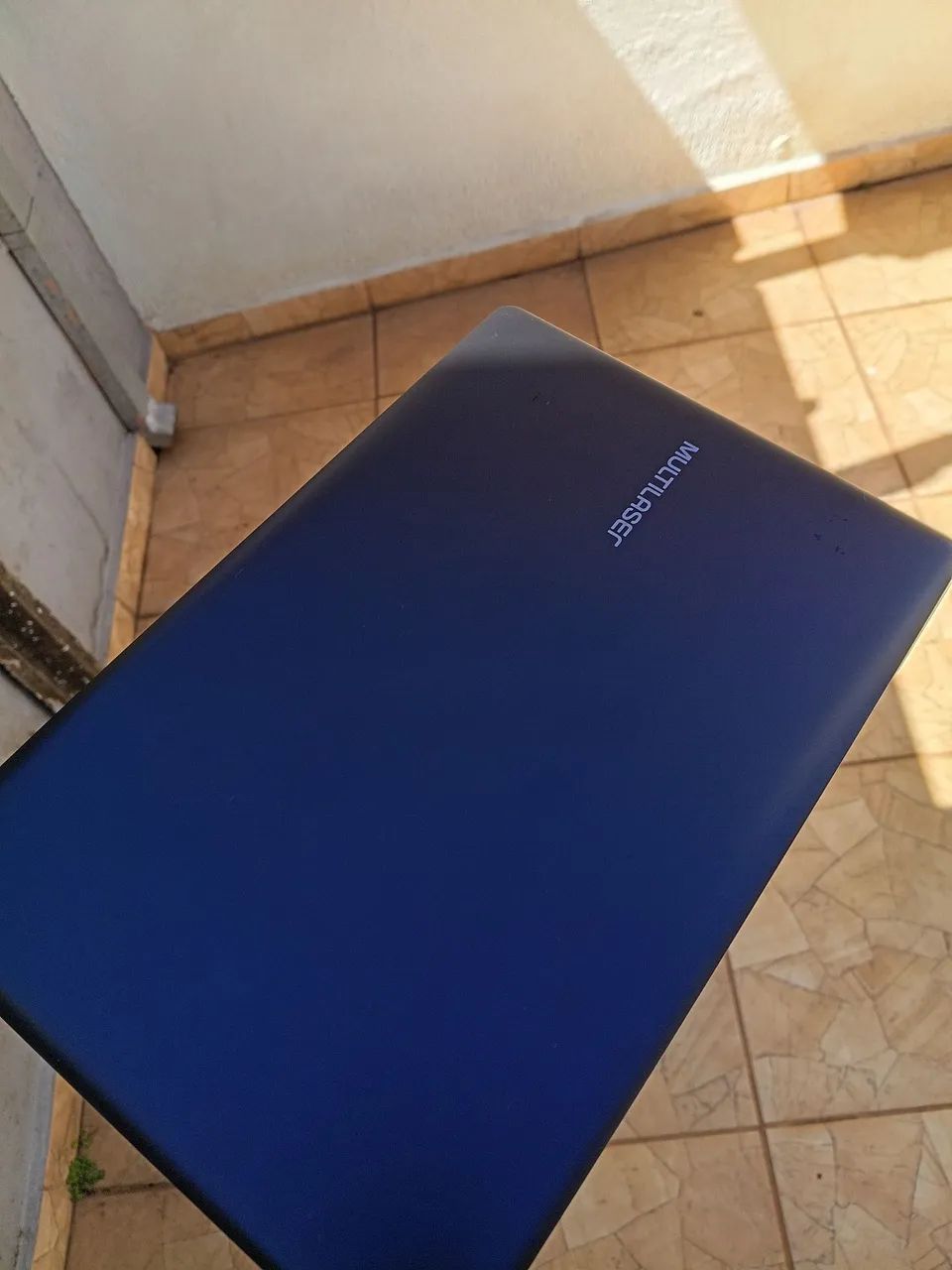 Vendo notebook Multilaser em ótimo estado 