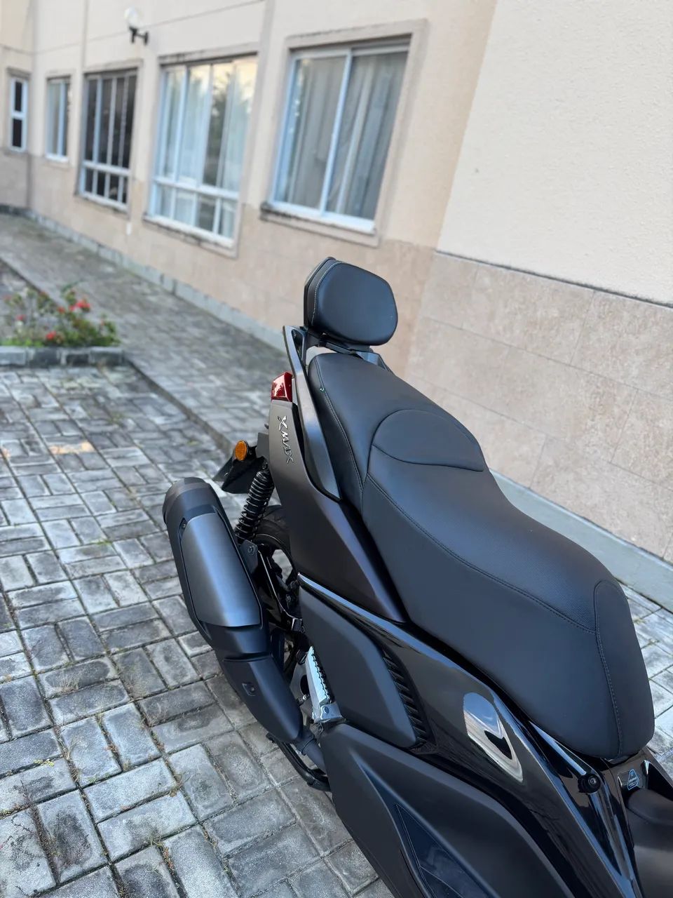 Yamaha Xmax 300 Connected (2026) - Impecável + Acessórios - Foto 5