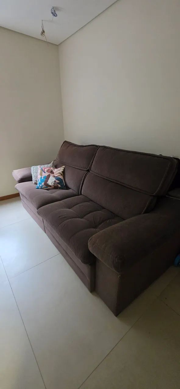 Vendo sofá 4 lugares