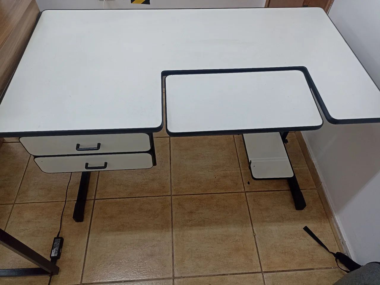 Vendo mesa para escritório 