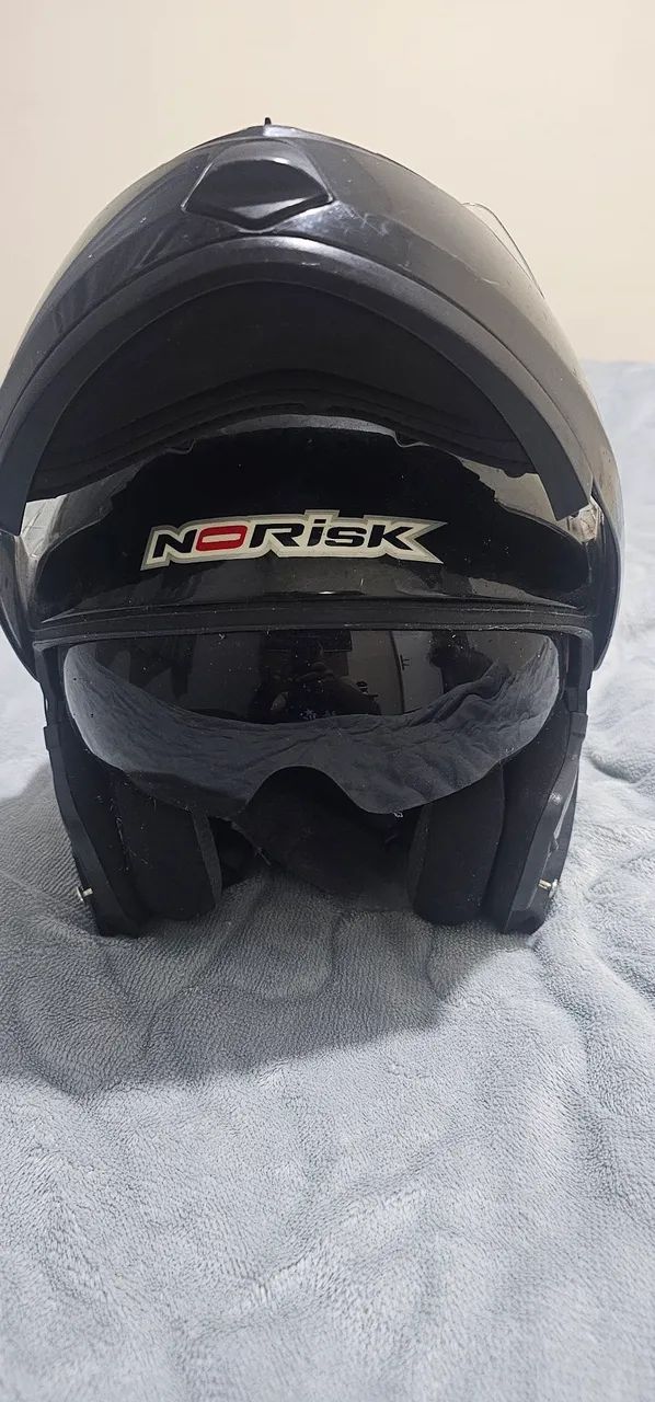 Capacete escamoteável com óculos escuros Norisk  - Foto 4