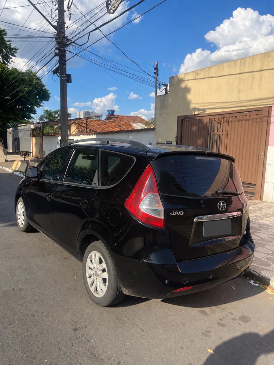 JAC J6 2.0 16V 5P Mec. 2012 - Foto 3