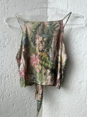 top farm de alças com amarração estampado - Foto 3