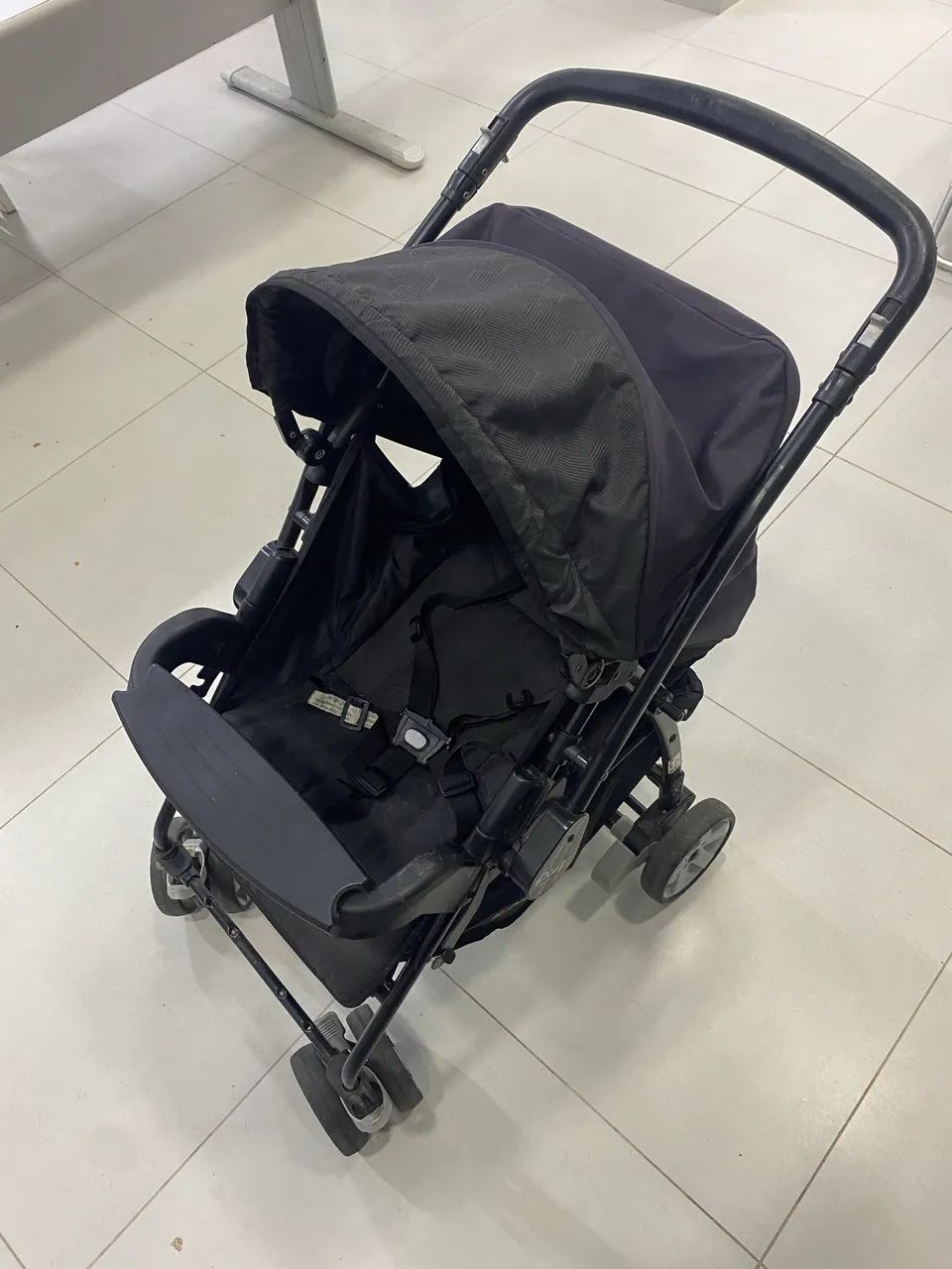 Vendo Carrinho de bebê 