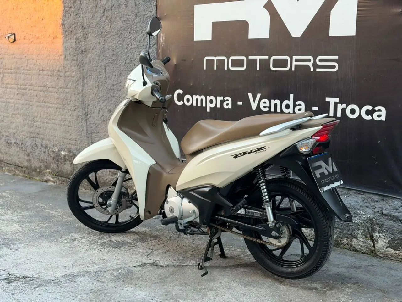 BIZ 125/125i Flex - Foto 3