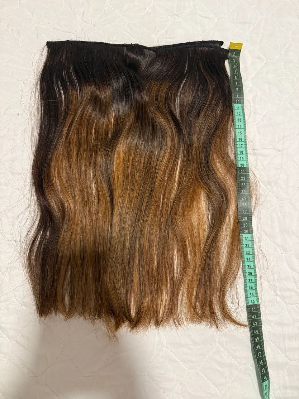 Cabelo humano em tela