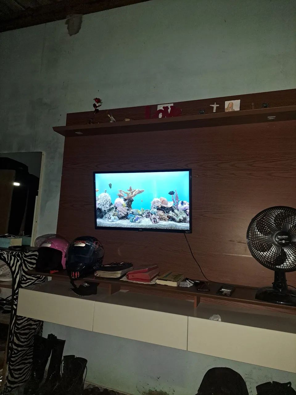 Vende-se TV Aoc Roku 32" - Foto 4