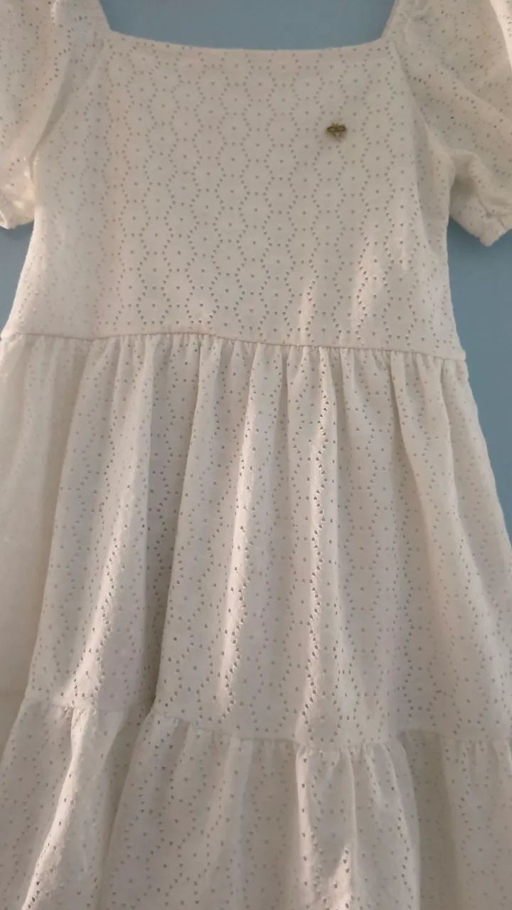 Vestido off white infantil da marca Tiny joy - Foto 2