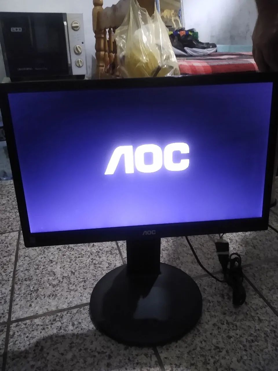 Monitor AOC 15"  modelo E970SWNL
