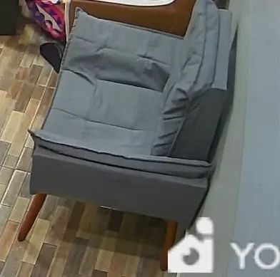 Vendo poltrona cinza  - Foto 2