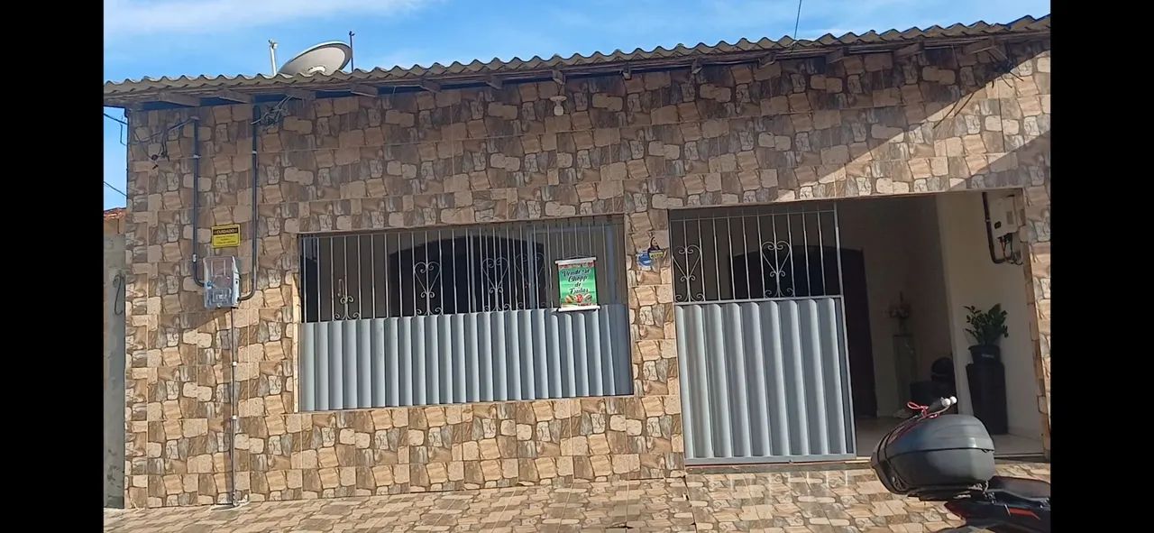 2 casas com placas solares baratissimas