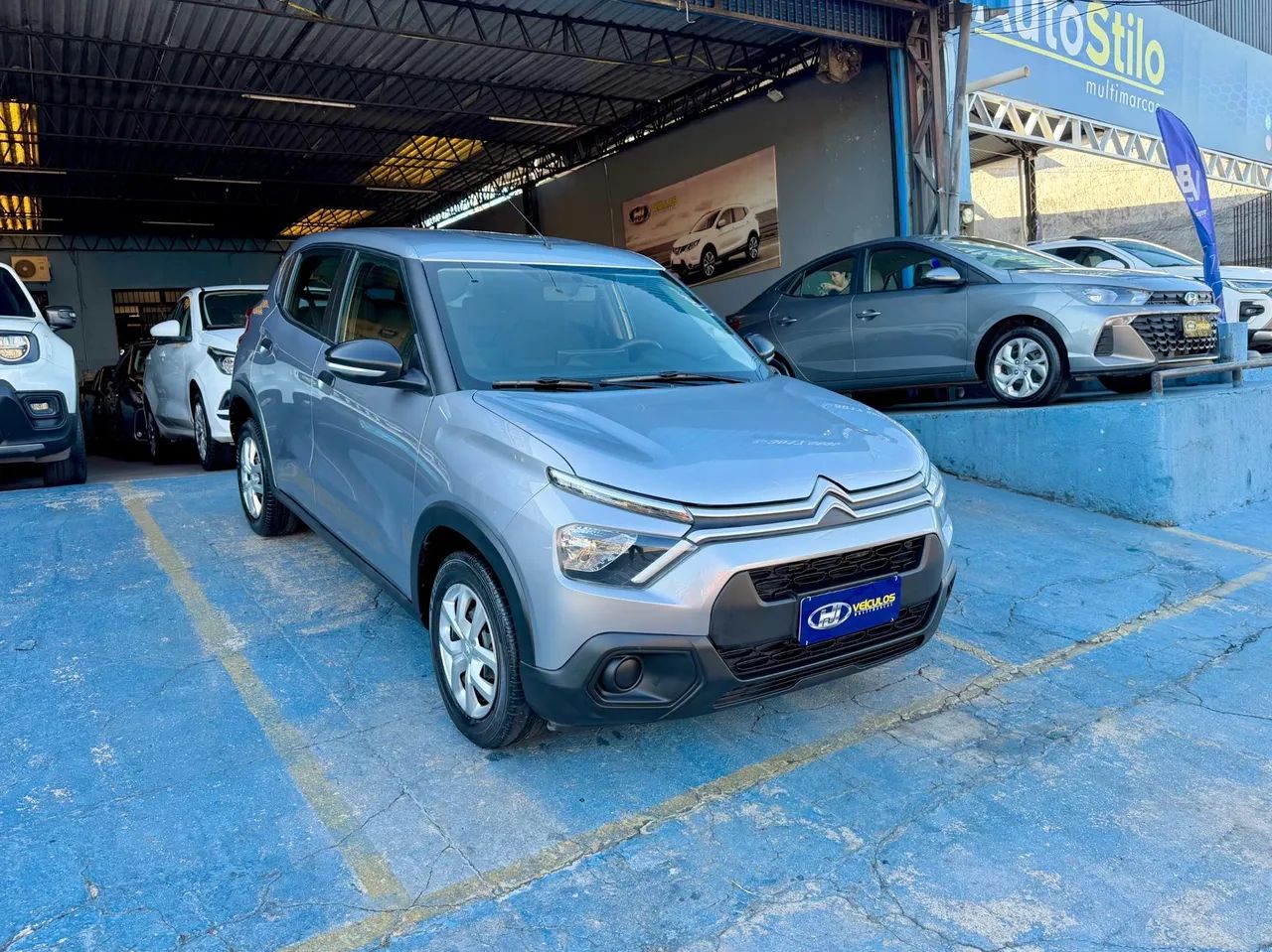 Citroën C3 LIVE 1.0 FLEX 6V 5P MEC. 2023