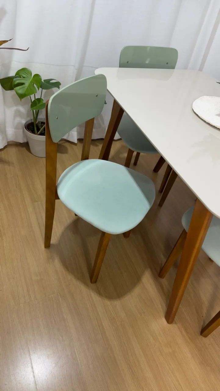 Conjunto de Mesa de jantar com 4 cadeiras - Foto 4