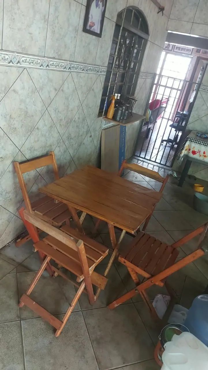 JOGO DE MESA DE MADEIRA DOBRAVEL  - Foto 2