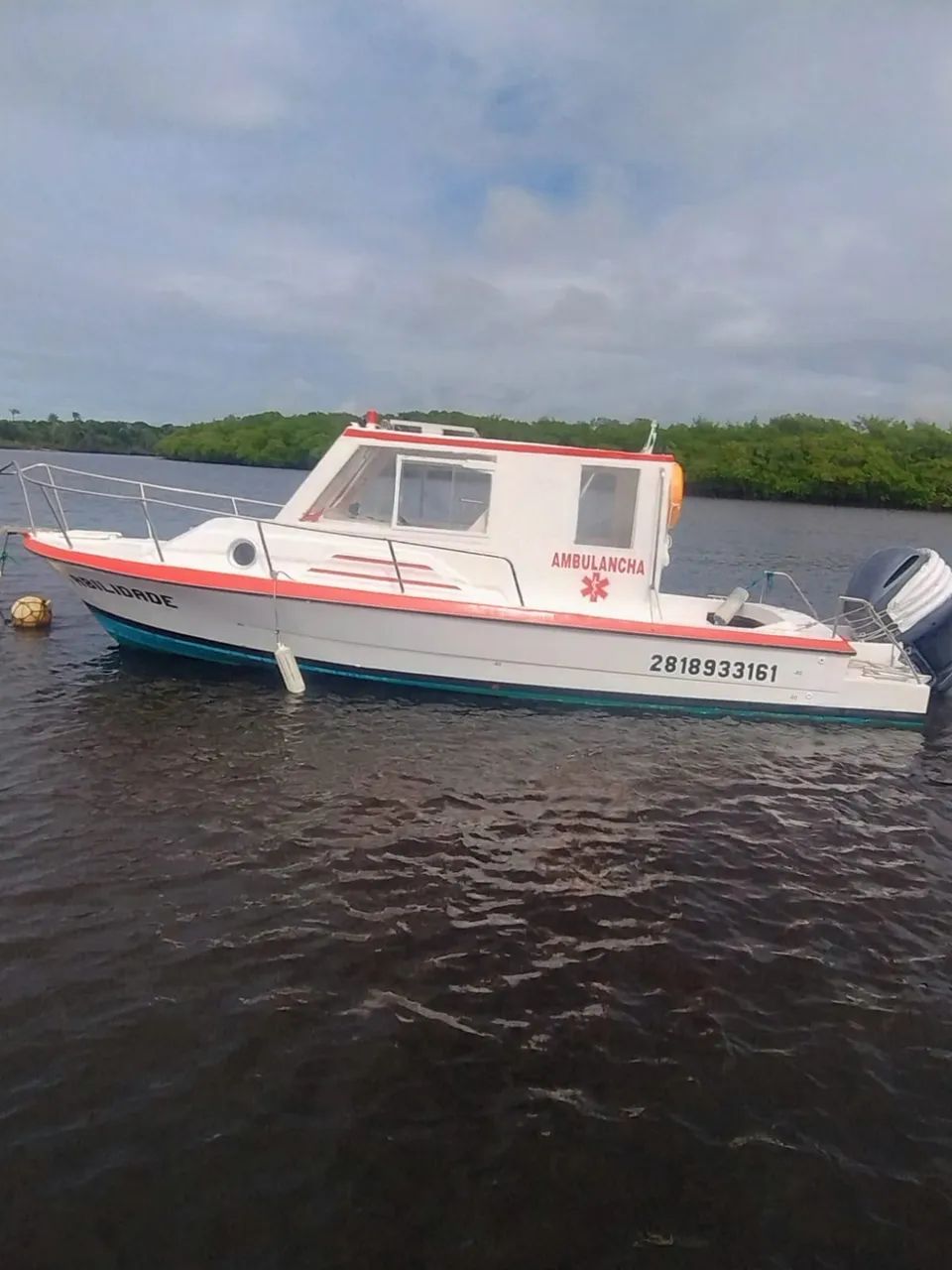 VENDO LANCHA E MOTOR 200 HP Yamaha  - Foto 3