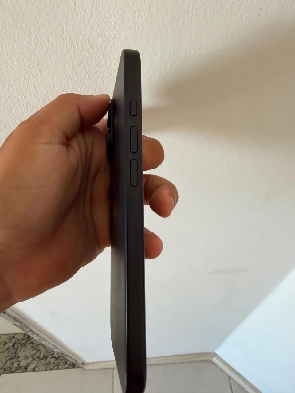 iPhone 16 Seminovo 