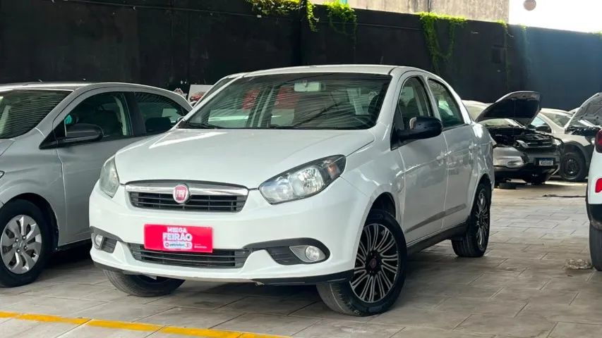 Fiat Grand Siena Grand Siena ESSENCE ITALIA 1.6 Flex 16V 2015