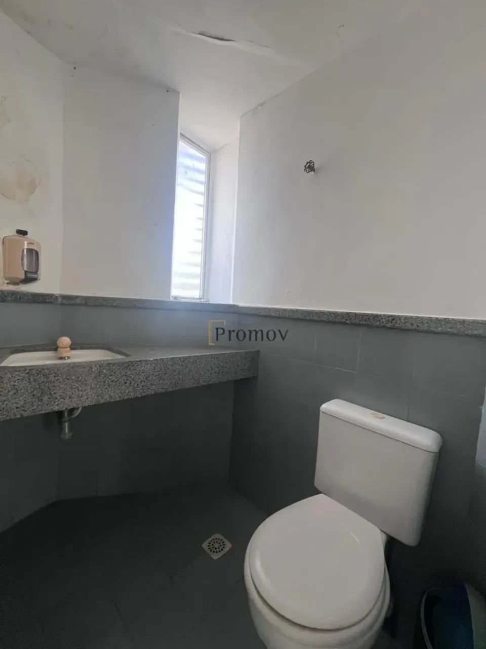 SALA COMERCIAL PARA LOCAÇÃO NO BAIRRO SÃO JOSÉ! - Foto 4