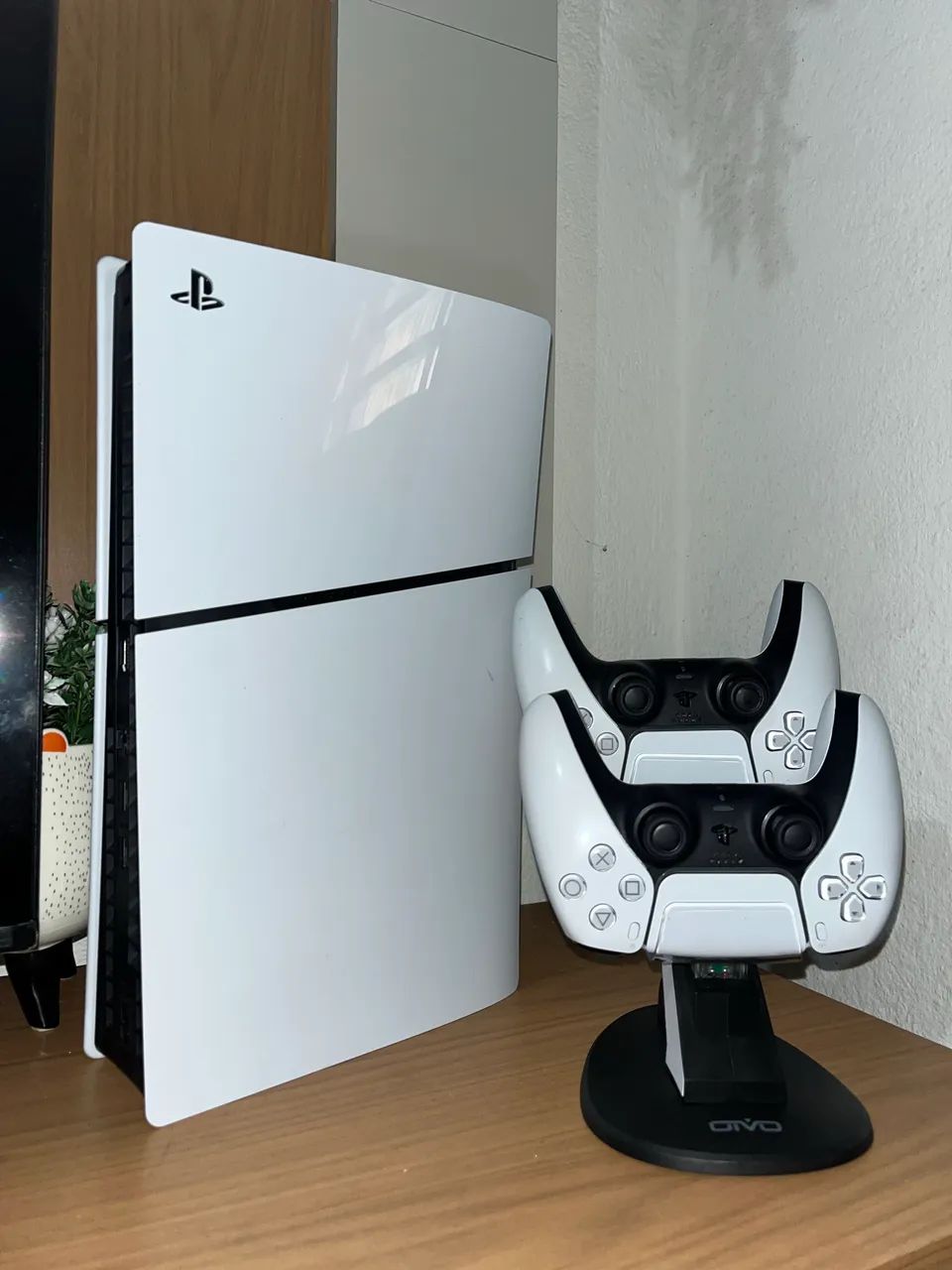 PS5 Slim 1TB Digital 