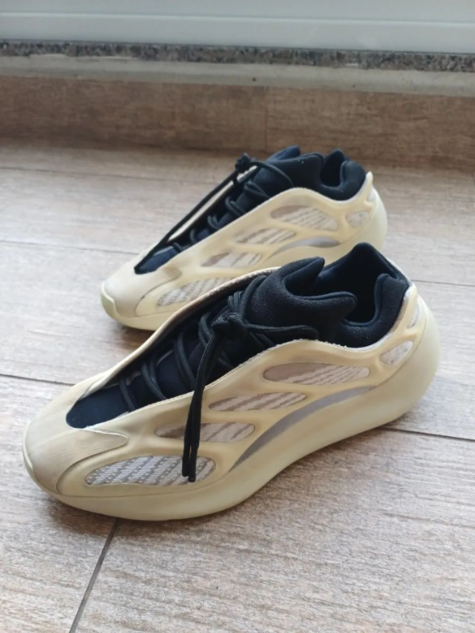 Yeezy 700 V3 | NÃO ACEITO TROCA