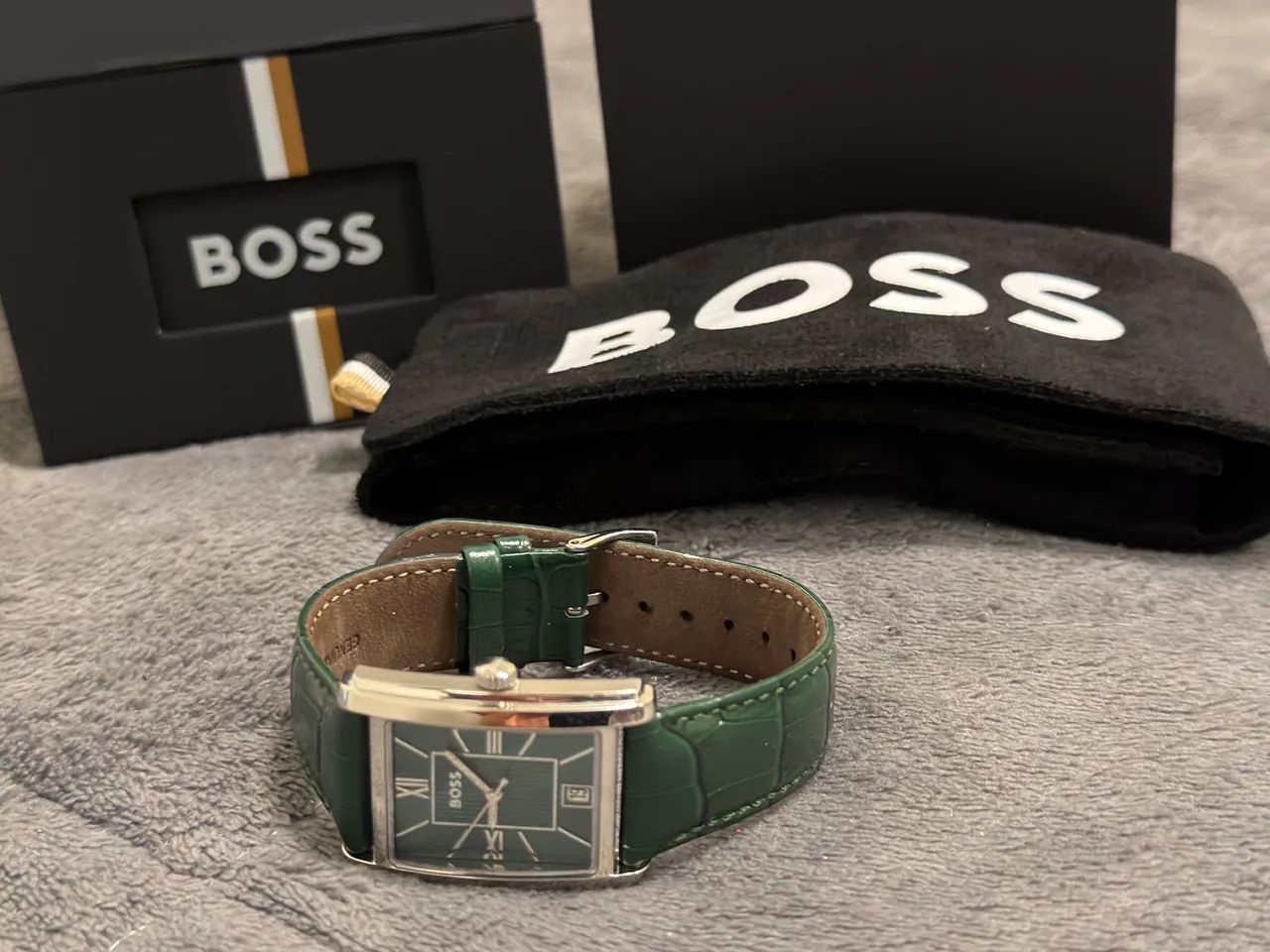 Relógio Boss Verde usado 1 mês! 100% Original  - Foto 3