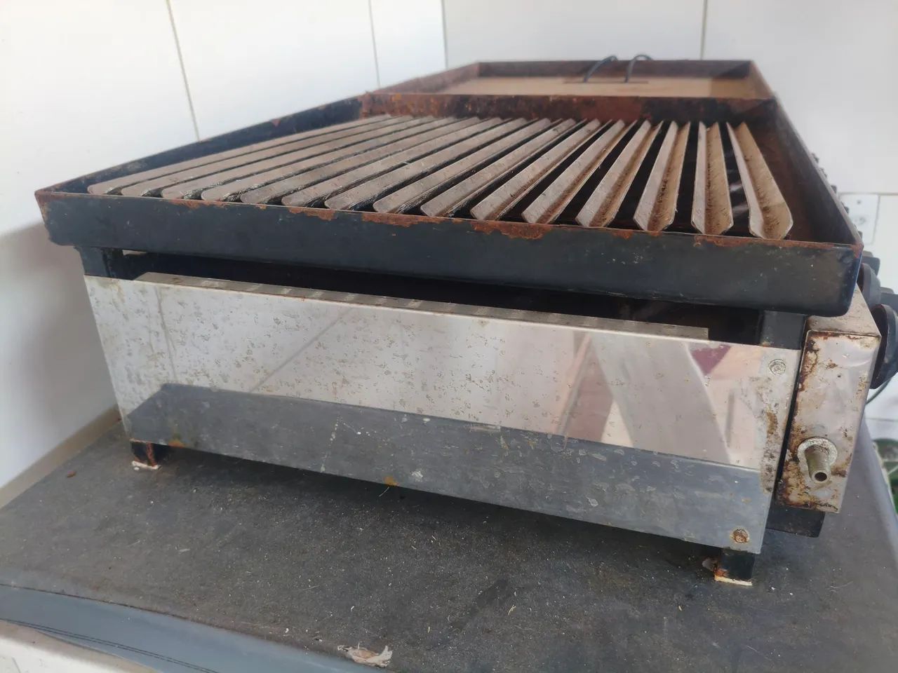 Chapa e charbroiler ótima para hambúrguer artesanal!! - Foto 3