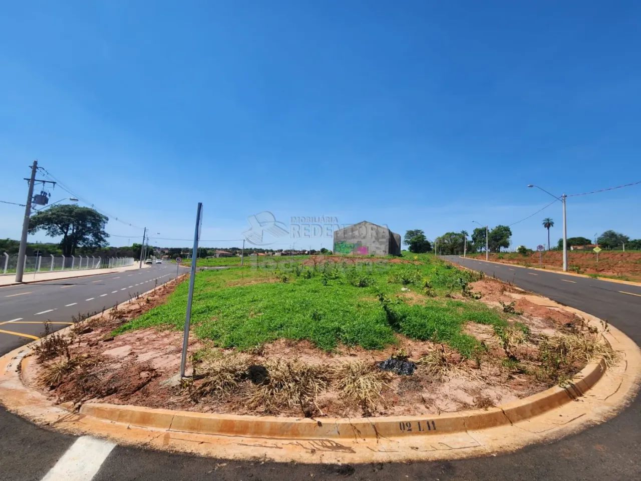 São Bento terreno esquina com 357,77m² em Rio Preto - SP