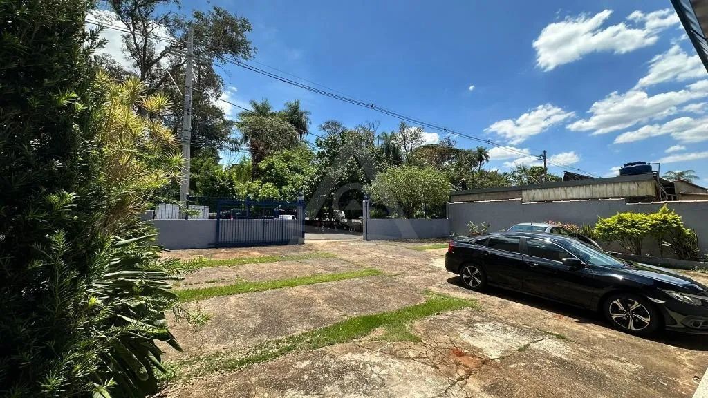 Casa para alugar em Campinas, Cidade Universitária, com 6 quartos, com 153 m² - Foto 2