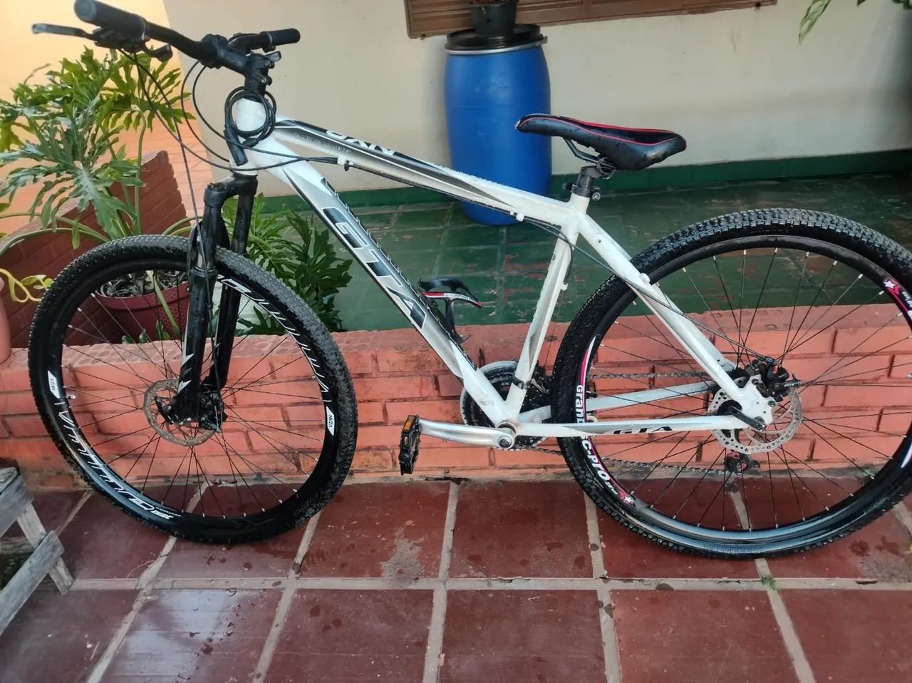 Bicicleta  - Foto 2