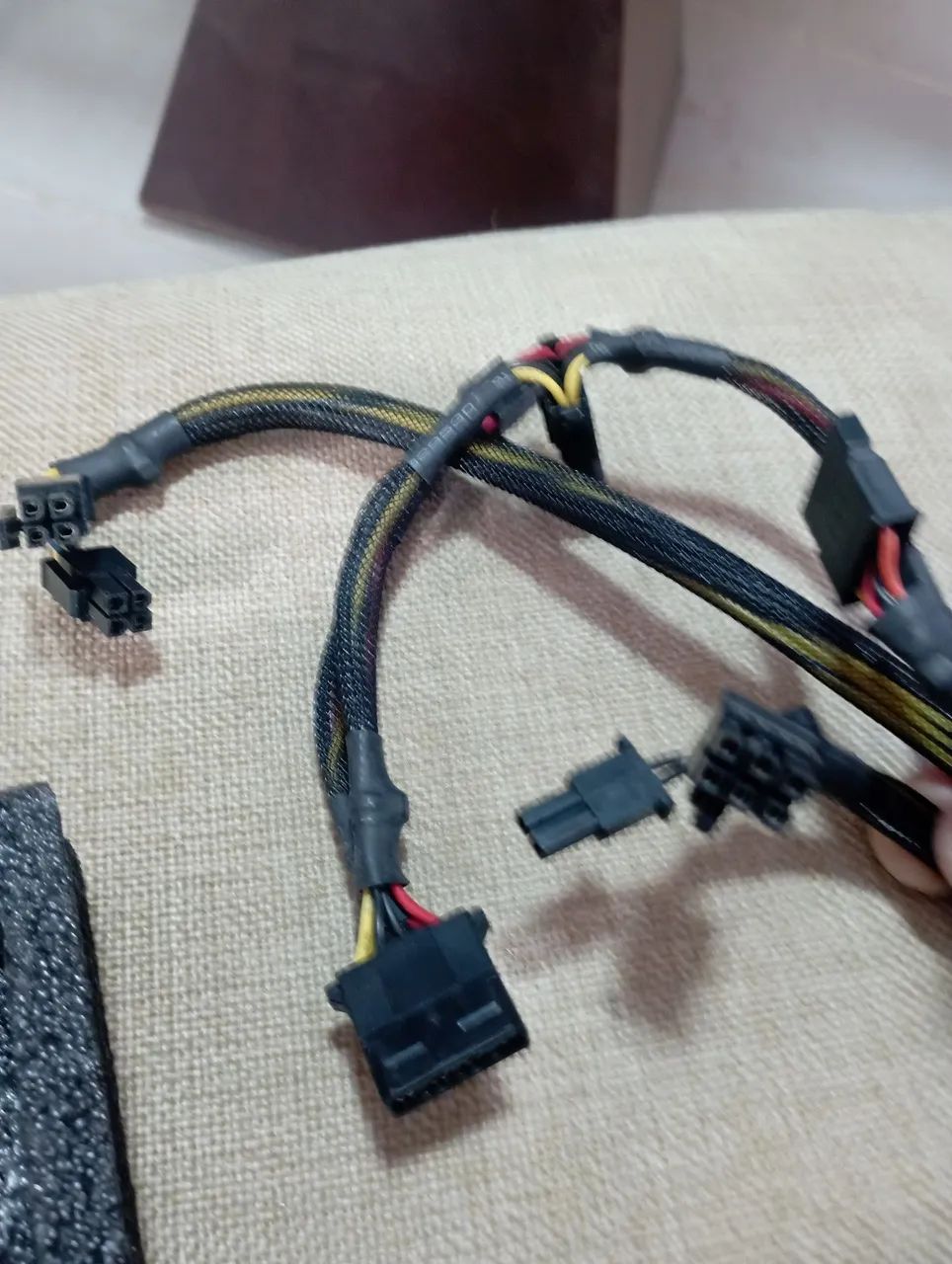 Fonte Pc E3VA 450w 80 Plus Bivolt Pouco Usada - Foto 4
