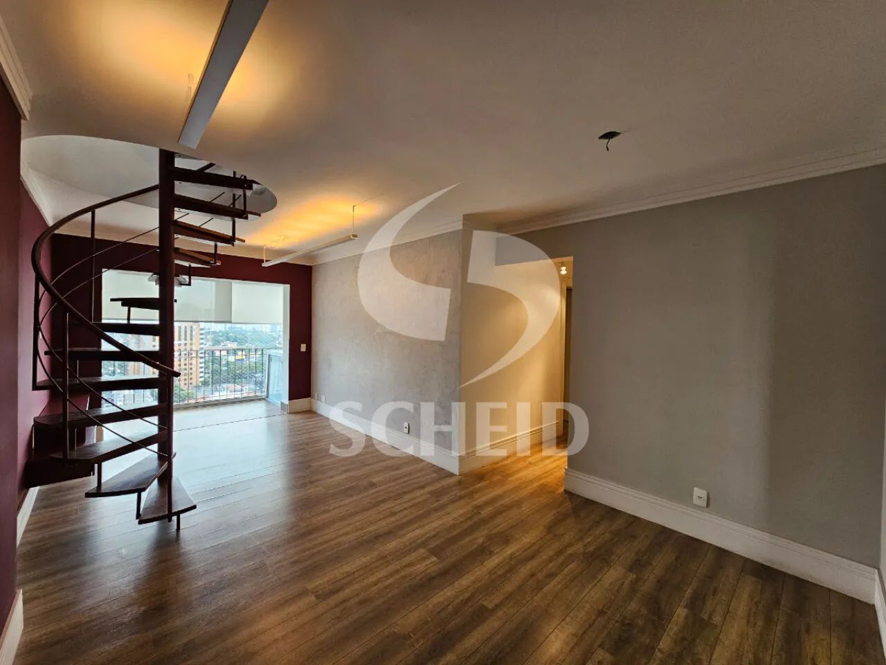 Duplex para locação em Moema com 2 quartos, sendo 1 suíte, 182m²