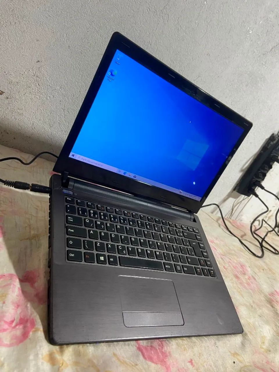 NOTEBOOK  I3 4 GERAÇÃO  8GB  ACEITO CARTÃO DO GARANTIA  600$ - Foto 2