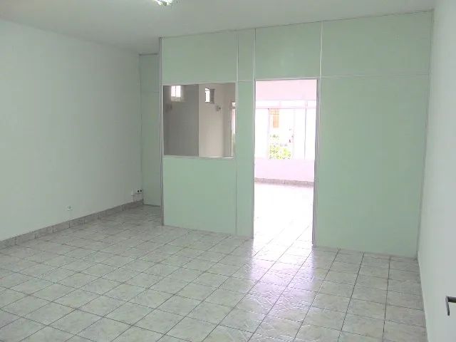 Sala comercial 50m2 na Av. Nelson D'Avila