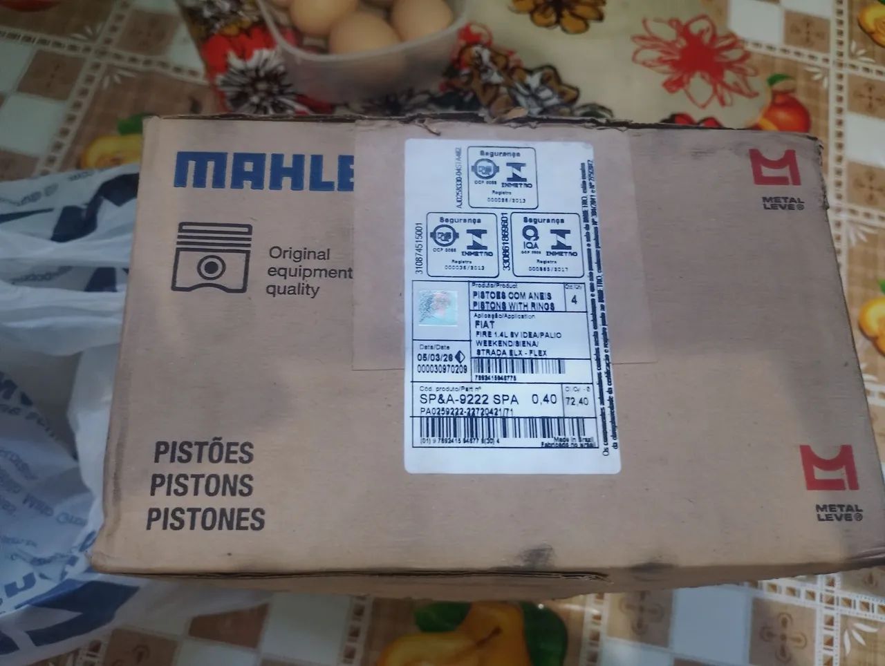 Vendo conjunto de pistões e bronzina de biela, para carro modelo Palio 1.4