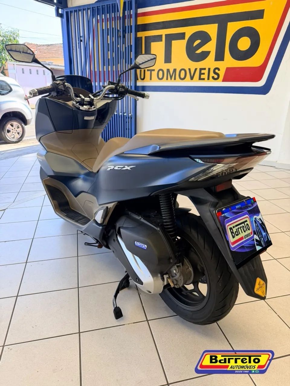 Honda PCX 160 DLX ABS  - Foto 5