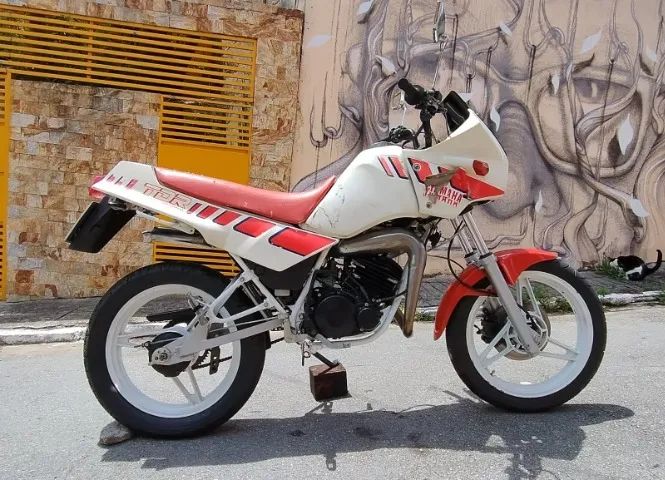 TDR 180, clássica da Yamara