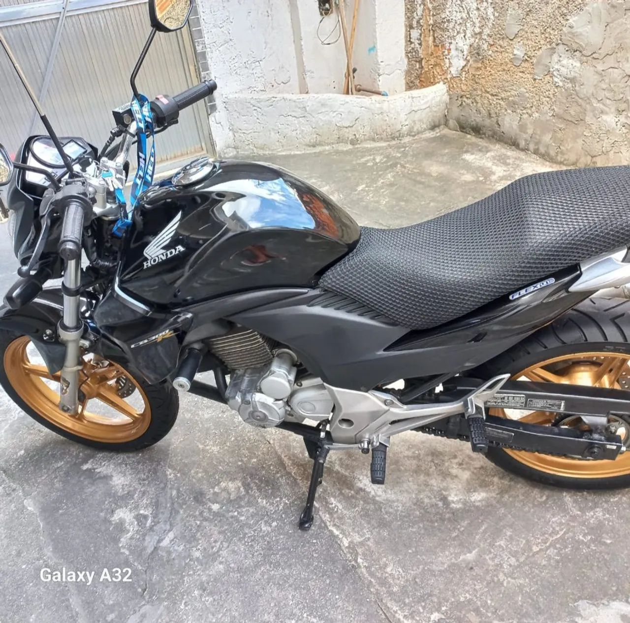 Cb 300 2015 2015 - Foto 2