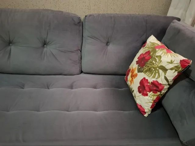 Sofá de 4 lugares em suede - pagamento à vista  - Foto 5